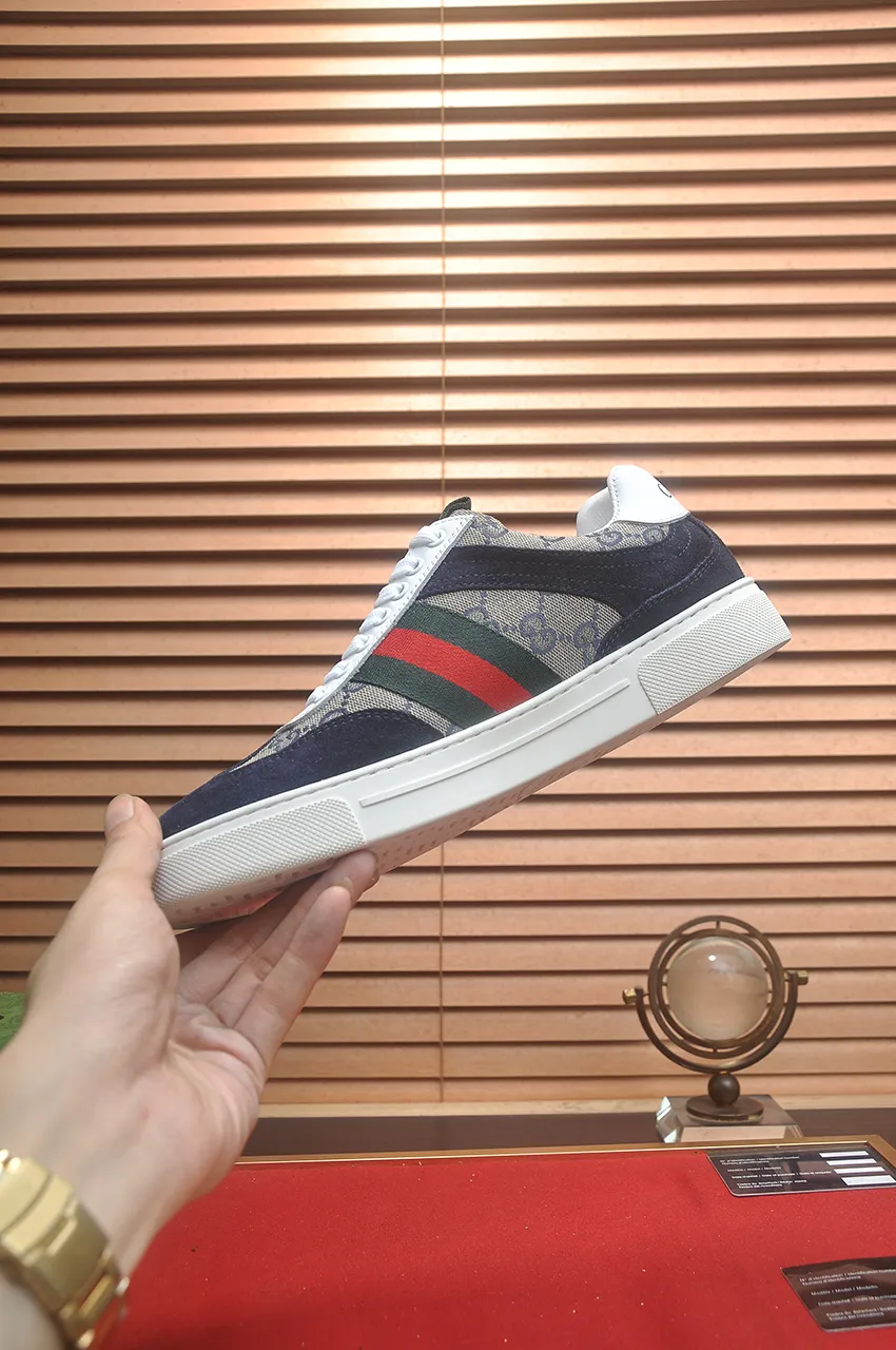 Men's men's shoes💰440💶[GUCCI] official website 1:1 men's sports shoes are now on the market. They are made of original fabric + water-dyed sheepskin lining, plus the official website original 1:1 comfortable outsole. Fashionable and versatile, super comfortable and breathable. Standard shoe size 38/45 (custom-made size 45 is non-refundable)